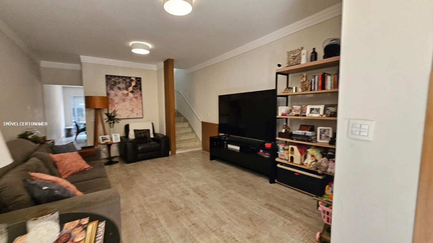 Casa à venda com 3 quartos, 154m² - Foto 15