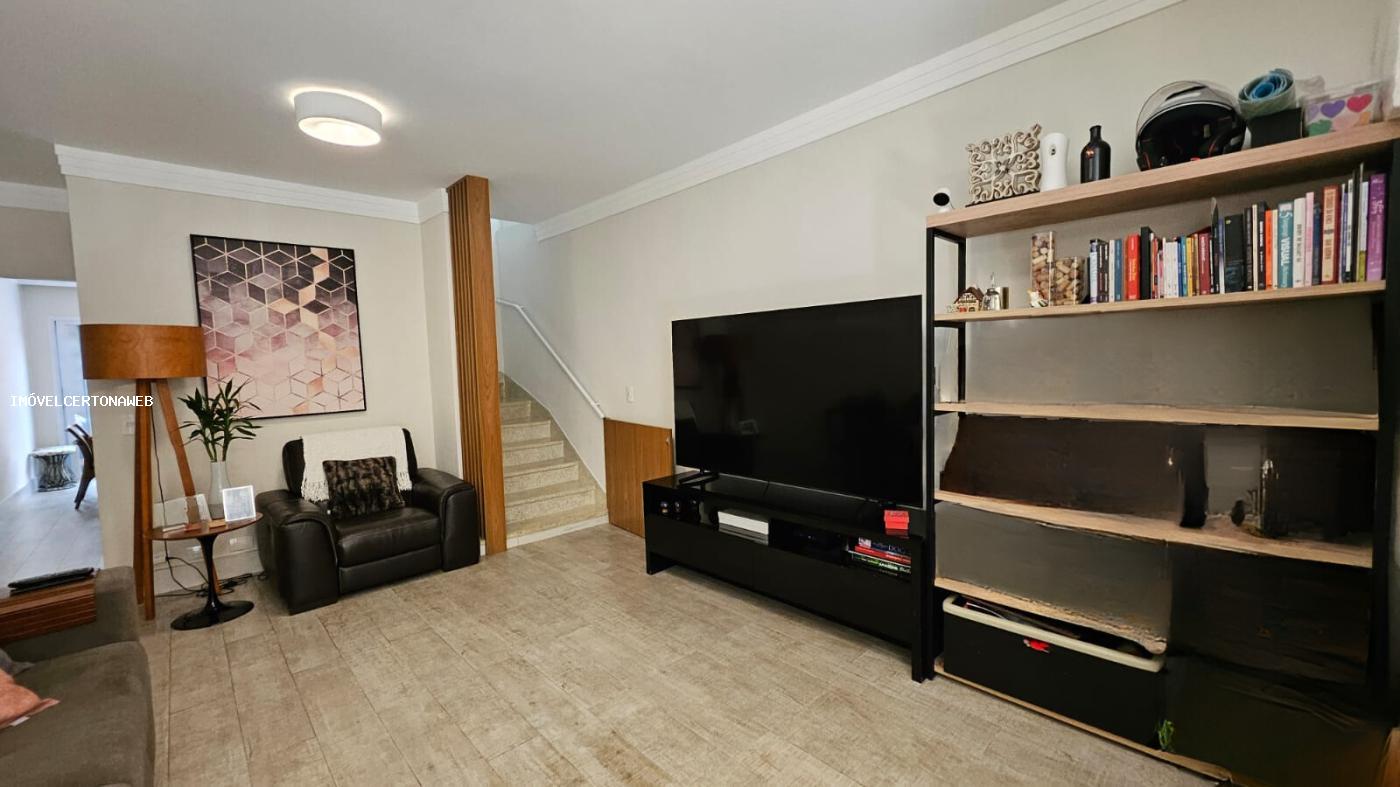 Casa à venda com 3 quartos, 154m² - Foto 16