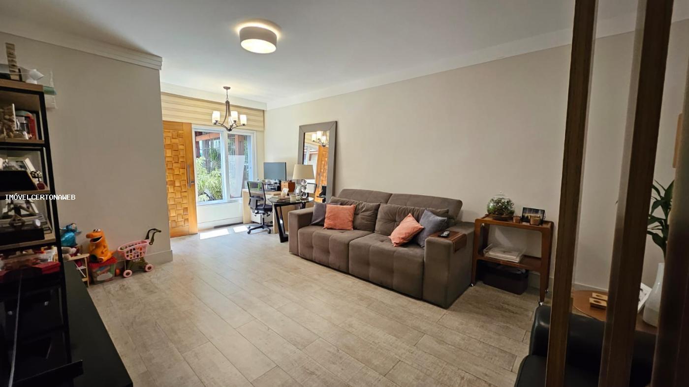 Casa à venda com 3 quartos, 154m² - Foto 23