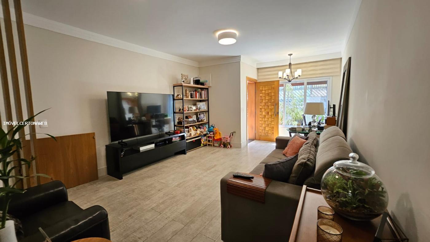 Casa à venda com 3 quartos, 154m² - Foto 21