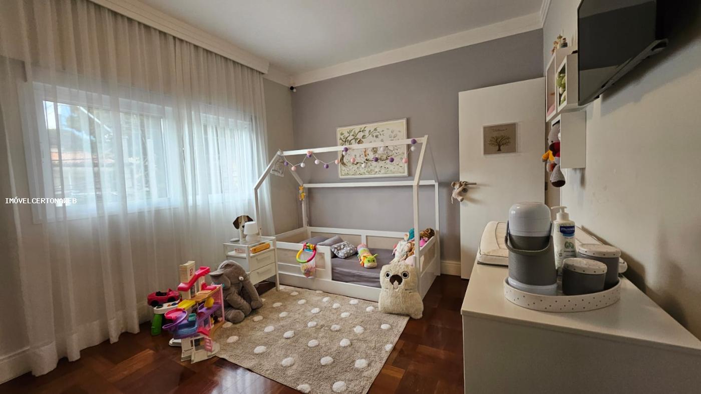 Casa à venda com 3 quartos, 154m² - Foto 33