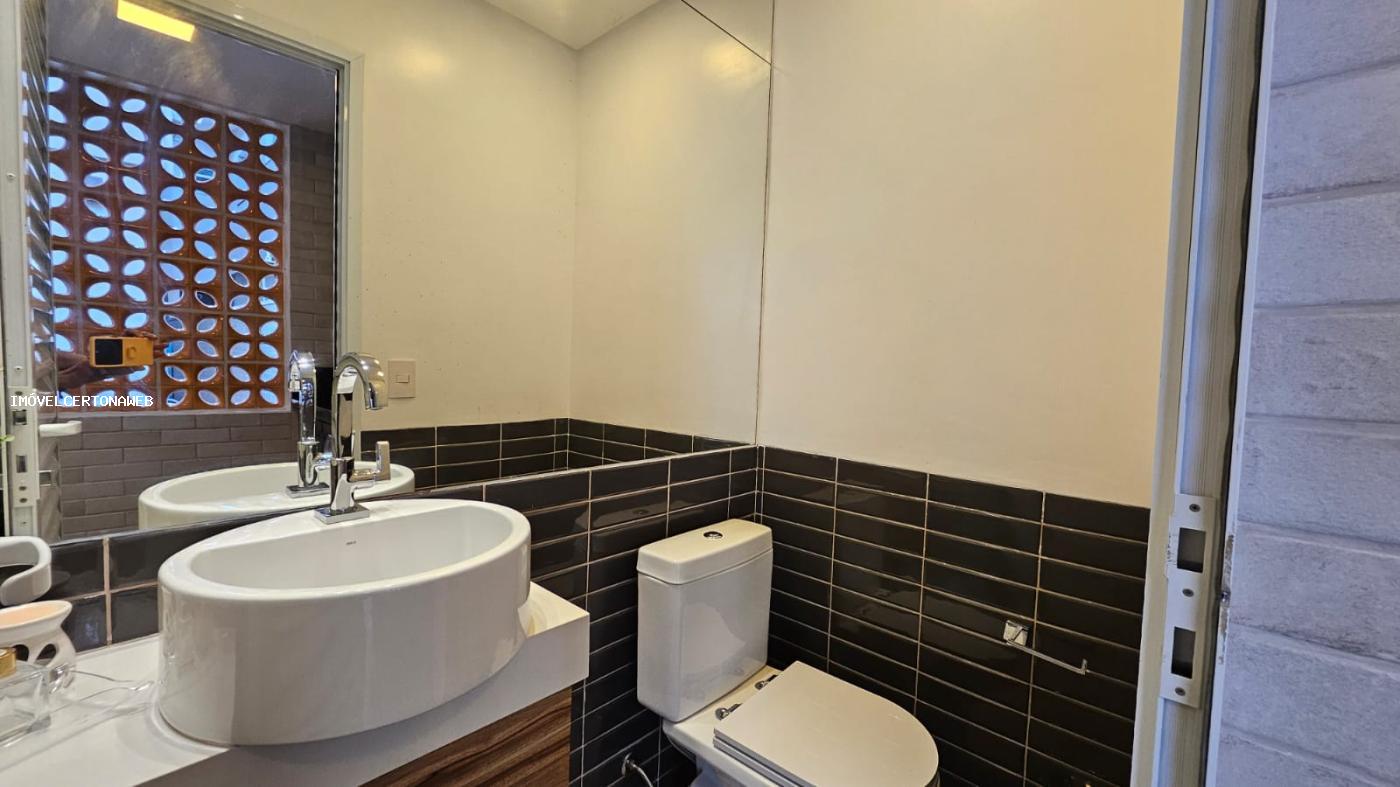 Casa à venda com 3 quartos, 154m² - Foto 35