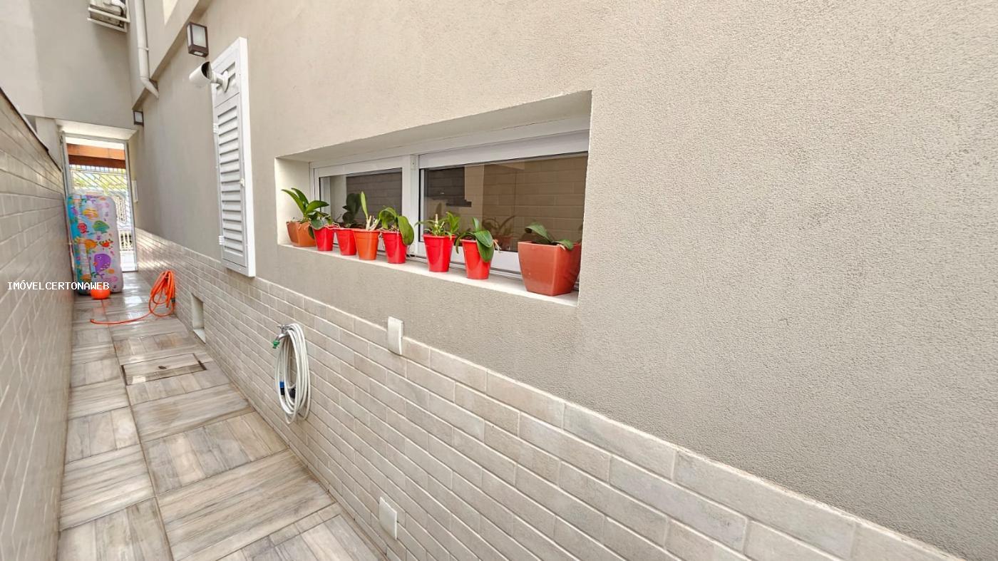 Casa à venda com 3 quartos, 154m² - Foto 40